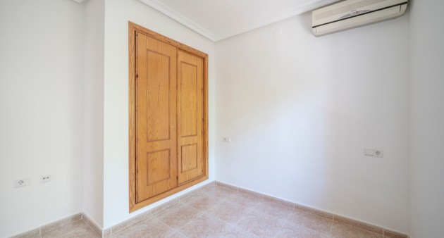 Sale - Villa - Algorfa