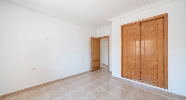 Sale - Villa - Algorfa