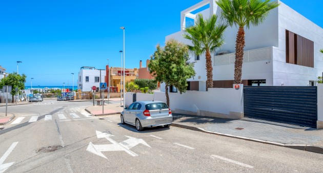 Sale - Villa - Guardamar del Segura