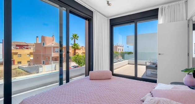 Sale - Villa - Guardamar del Segura