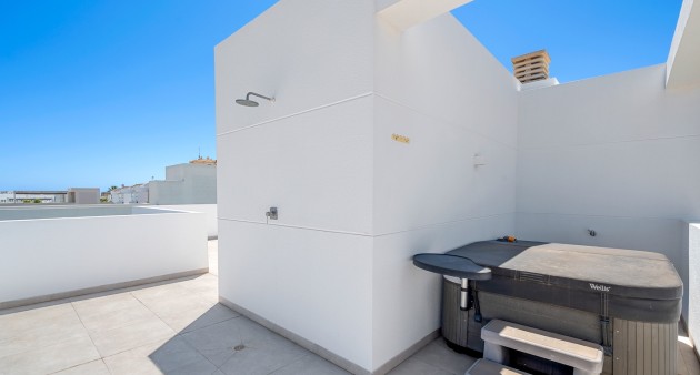 Sale - Villa - Guardamar del Segura