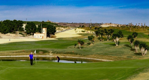 Nowo zbudowane - Bungalow - Orihuela - Vistabella Golf