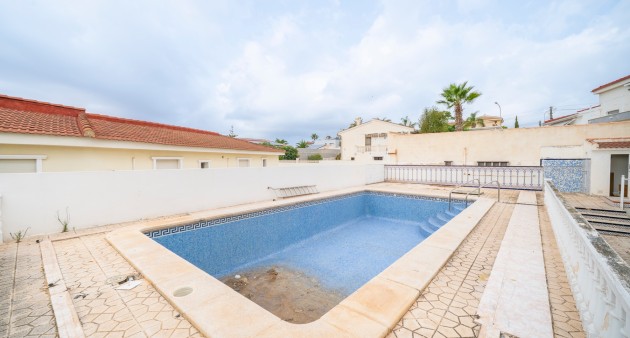 Sale - Villa - Ciudad Quesada - Rojales