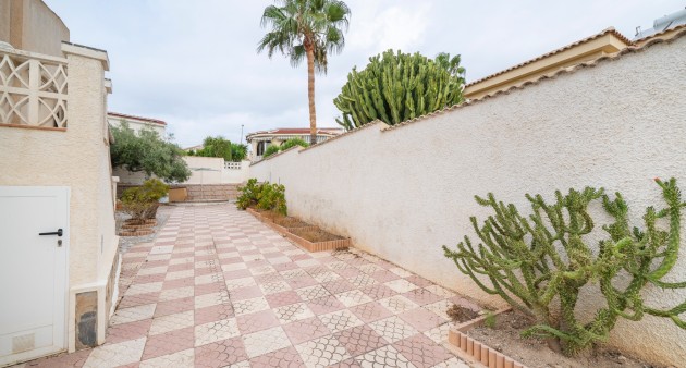Sale - Villa - Ciudad Quesada - Rojales