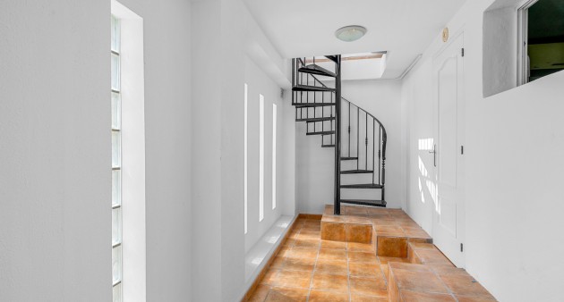 Sprzedaż - Willa - La Nucia - El tossal