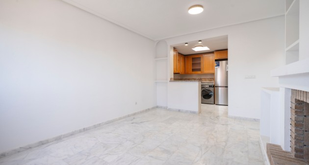 Prodej - Čtyřpodlažní dům - San Miguel