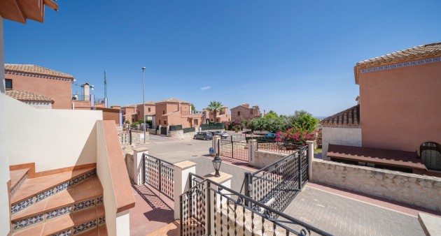 Prodej - Čtyřpodlažní dům - San Miguel