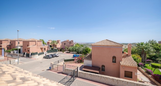 Prodej - Čtyřpodlažní dům - San Miguel