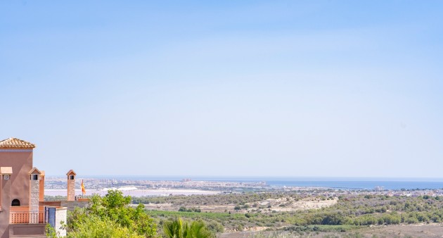 Prodej - Čtyřpodlažní dům - San Miguel