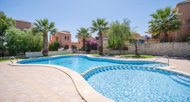 Prodej - Čtyřpodlažní dům - San Miguel