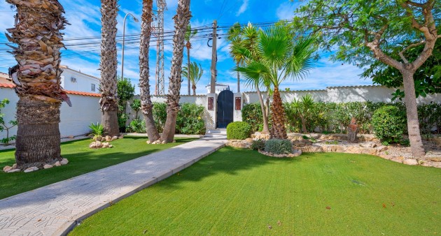 Sale - Villa - Ciudad Quesada - Rojales