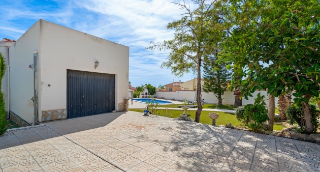 Sale - Villa - Ciudad Quesada - Rojales
