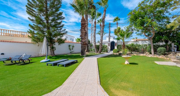 Sale - Villa - Ciudad Quesada - Rojales