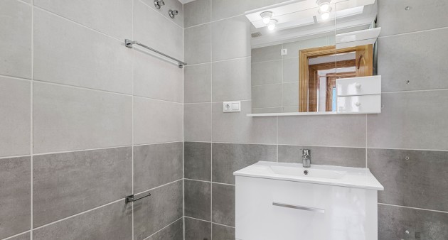 Sale - Ground Floor - Guardamar del Segura