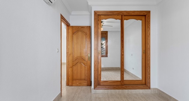 Sale - Ground Floor - Guardamar del Segura