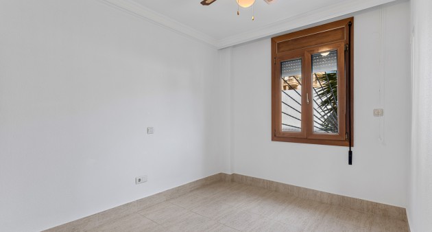 Sale - Ground Floor - Guardamar del Segura