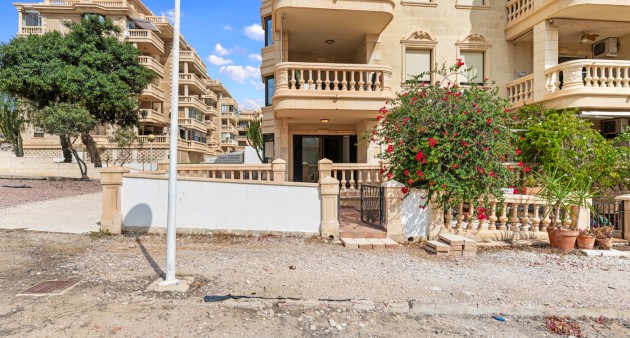 Sale - Ground Floor - Guardamar del Segura