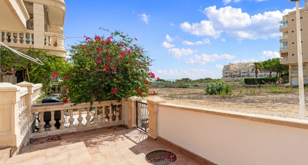 Sale - Ground Floor - Guardamar del Segura