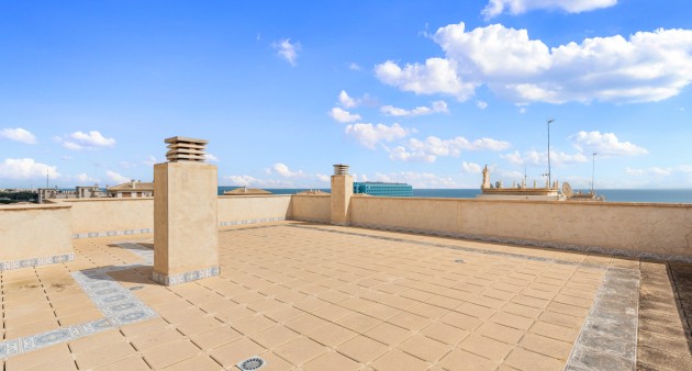 Sale - Ground Floor - Guardamar del Segura