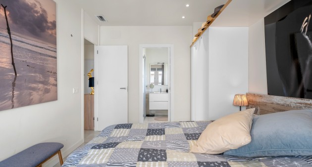 Sale - Apartment - Orihuela costa - Villamartín