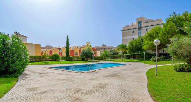 Sale - Apartment - Orihuela costa - Villamartín