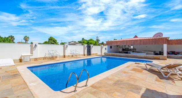Sale - Country estate - Almoradí - Las Heredades