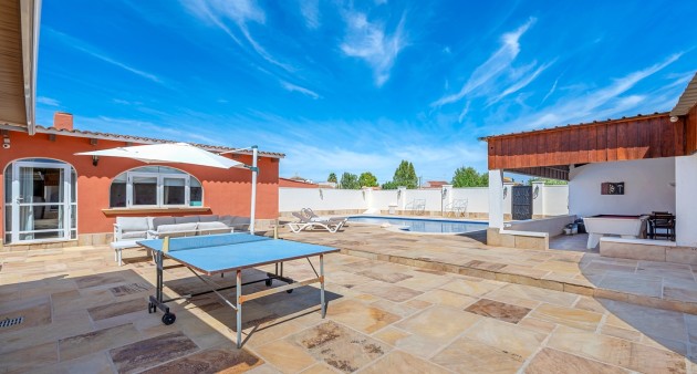 Sale - Country estate - Almoradí - Las Heredades