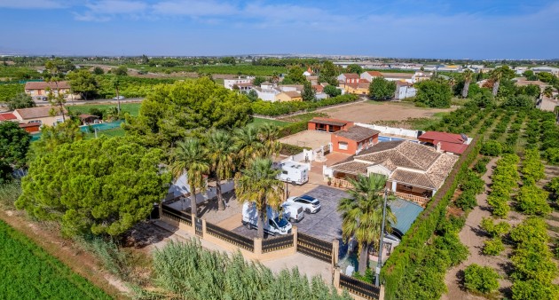 Sale - Country estate - Almoradí - Las Heredades