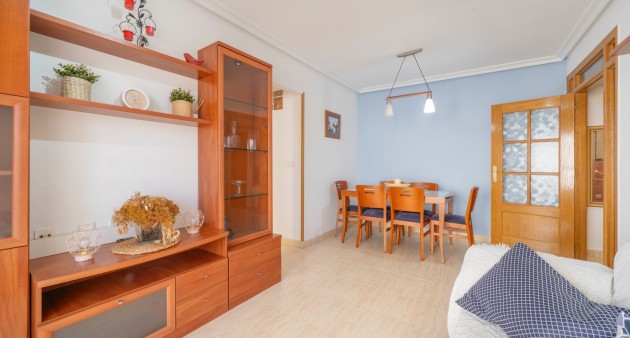 Sale - Apartment - Guardamar del Segura - Pueblo
