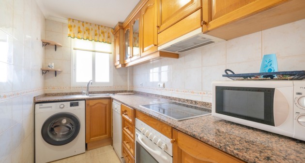 Sale - Apartment - Guardamar del Segura - Pueblo