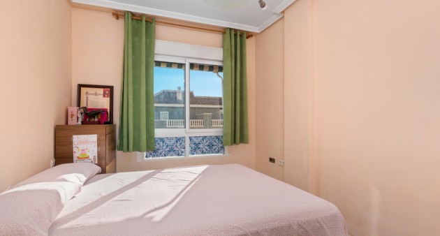 Bruktbolig - Leilighet - Alicante - El Campello