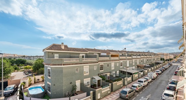 Bruktbolig - Leilighet - Alicante - El Campello