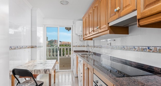 Bruktbolig - Leilighet - Alicante - El Campello