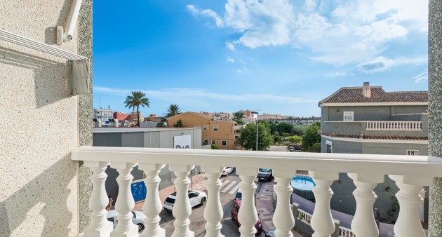 Bruktbolig - Leilighet - Alicante - El Campello