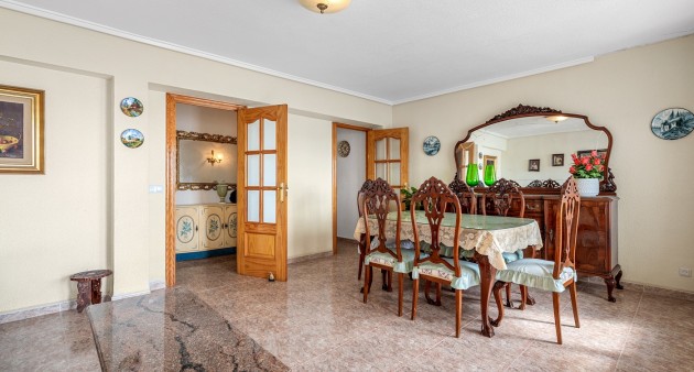 Sale - Apartment - Torrevieja