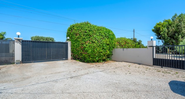 Sale - Country estate - Elche/Elx