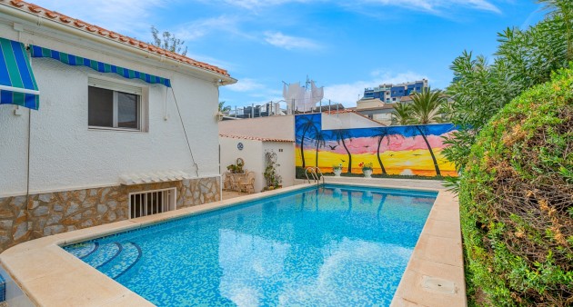 Sale - Semi-detached - Orihuela costa - Punta Prima