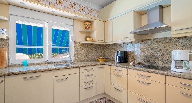 Sale - Semi-detached - Orihuela costa - Punta Prima