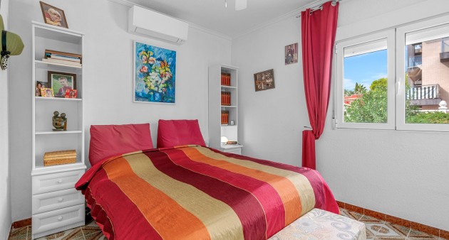 Sale - Semi-detached - Orihuela costa - Punta Prima