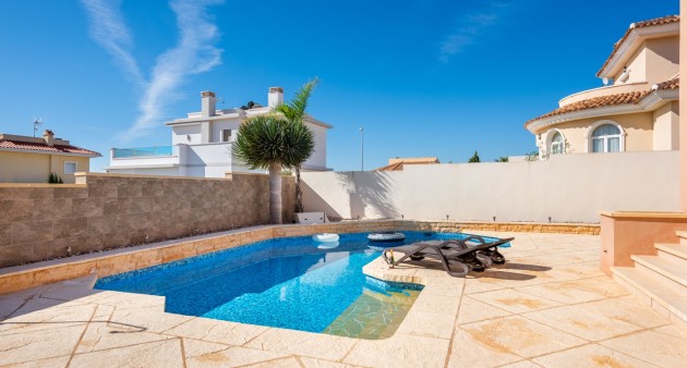 Sale - Villa - Ciudad Quesada - Rojales