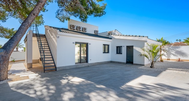 Sale - Villa - Ciudad Quesada - Rojales - Rojales