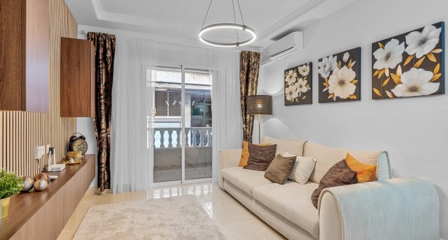 Sale - Apartment - Torrevieja - Playa del cura