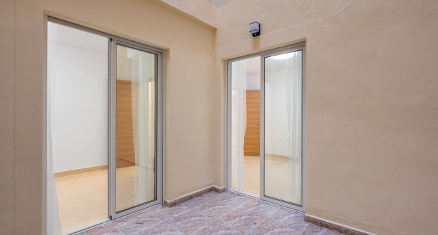 Sale - Apartment - Torrevieja - Playa del cura