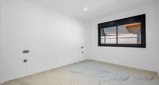 Sale - Villa - Campoamor