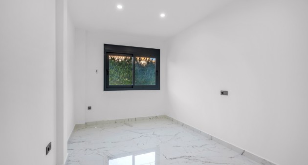 Sale - Villa - Campoamor