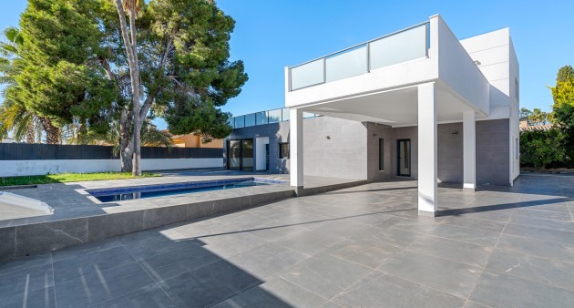 Sale - Villa - Campoamor