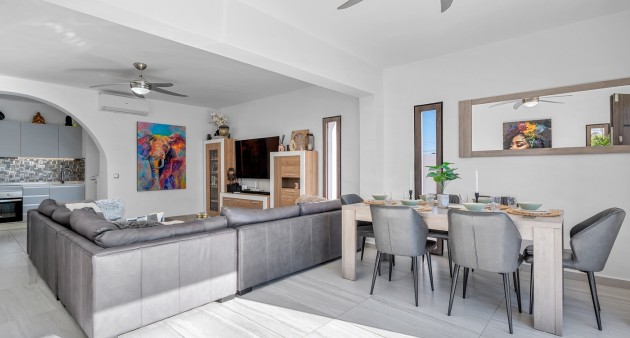 Sale - Villa - Ciudad Quesada - Rojales