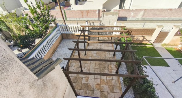 Venta - Bungalow - Torrevieja - Lago jardin