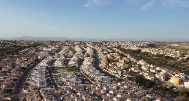 Nowo zbudowane - Willa - San Fulgencio - Urb. La Marina