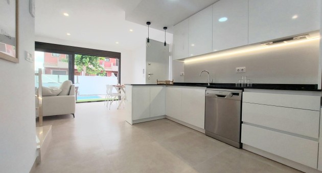 Nowo zbudowane - Willa - San Pedro del Pinatar - El salero